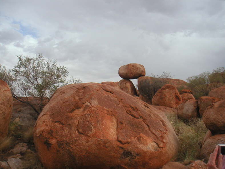 Karlu Karlu auch bekannt als  Devil's Marbles (Murmeln des Teufels)...