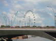 den "Singapore Flyer"  (mit einer H�he von 160 Metern das gr��te Riesenrad der Welt) gab es da n och nicht.