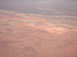 Mitten in der W�ste die Landebahn des Ayers Rock Airport.