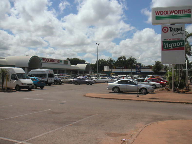 Woolworths ist das gr��te Einzelhandelsunternehmen in Australien und der gr��te H�ndler von Nahrungsmitteln und Alkohol.