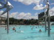 Deshalb badet man in der k�nstlichen Lagoon.