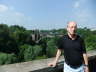 Im Hintergrund - Pont Adolphe verbindet Altstadt und Festung mit dem Bahnhofsquartier